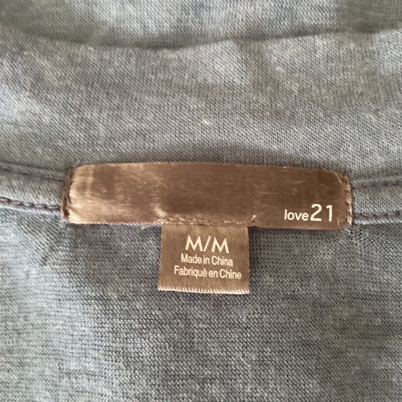 Forever 21 - Picture 5 of 6